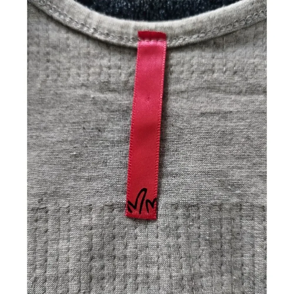 Women's Two Hearts Gray w/Silver Sequins Striped Top (Size Lg) - Picture 6 of 6